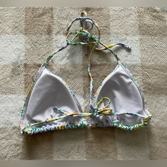 Floral Triangle Bikini Top size large - Picture 3 of 4